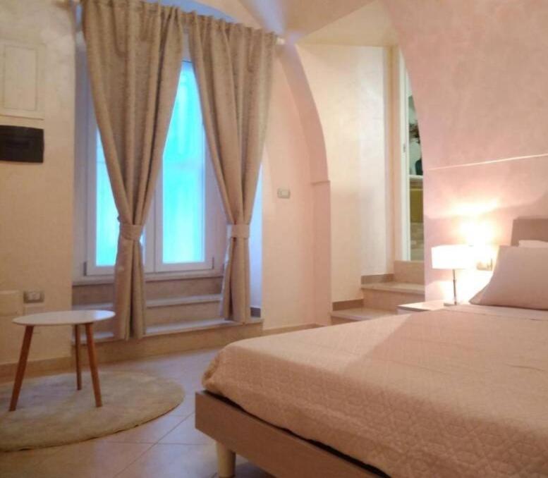 Domus Elegans In Centro Villa Манфредония Екстериор снимка